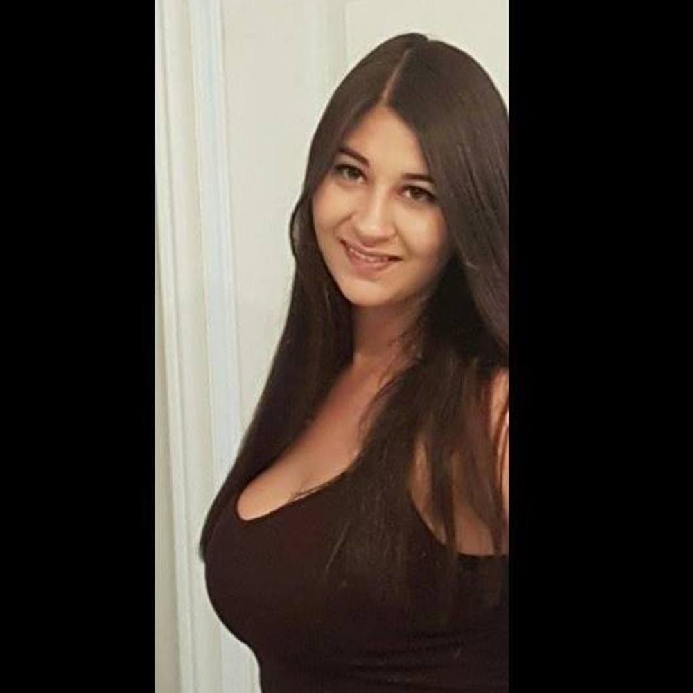 Meet your Posher, Rebecca